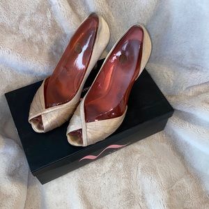 Tan satin dress shoes